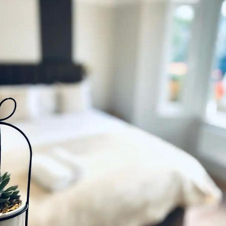 London South Charming Ensuite Look Like Hotel Designer Room المظهر الخارجي الصورة