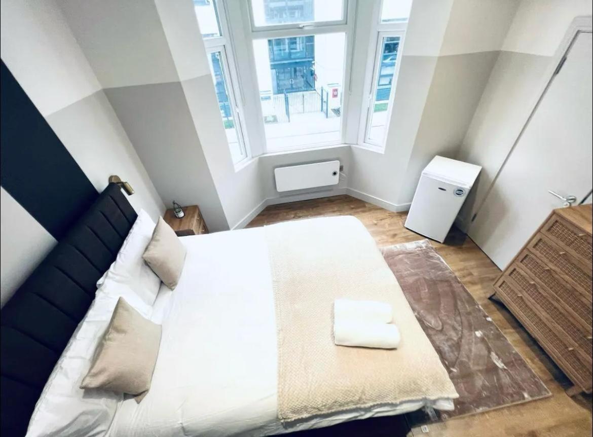 London South Charming Ensuite Look Like Hotel Designer Room المظهر الخارجي الصورة
