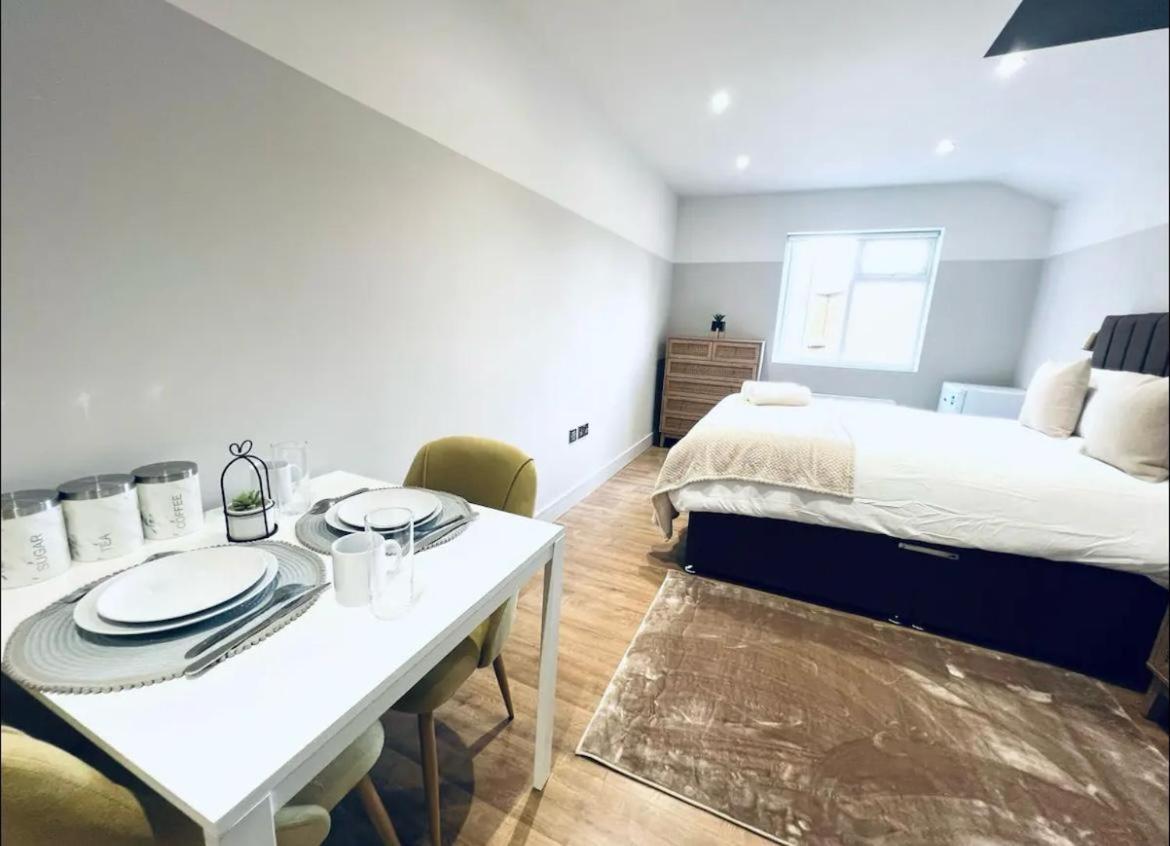 London South Charming Ensuite Look Like Hotel Designer Room المظهر الخارجي الصورة
