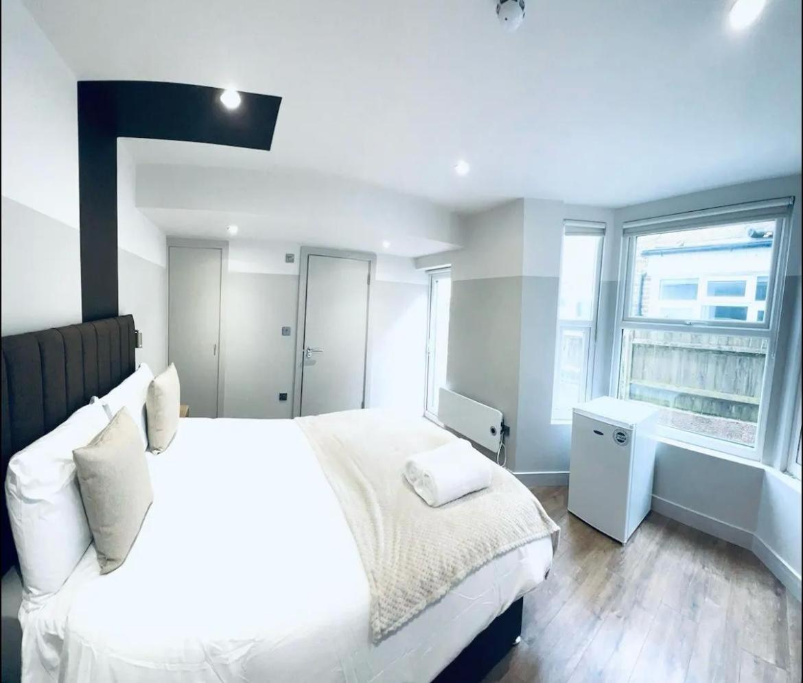 London South Charming Ensuite Look Like Hotel Designer Room المظهر الخارجي الصورة