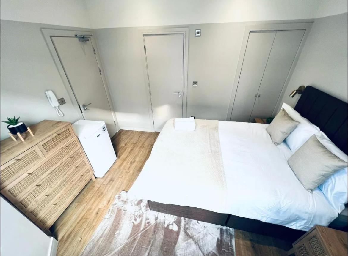 London South Charming Ensuite Look Like Hotel Designer Room المظهر الخارجي الصورة
