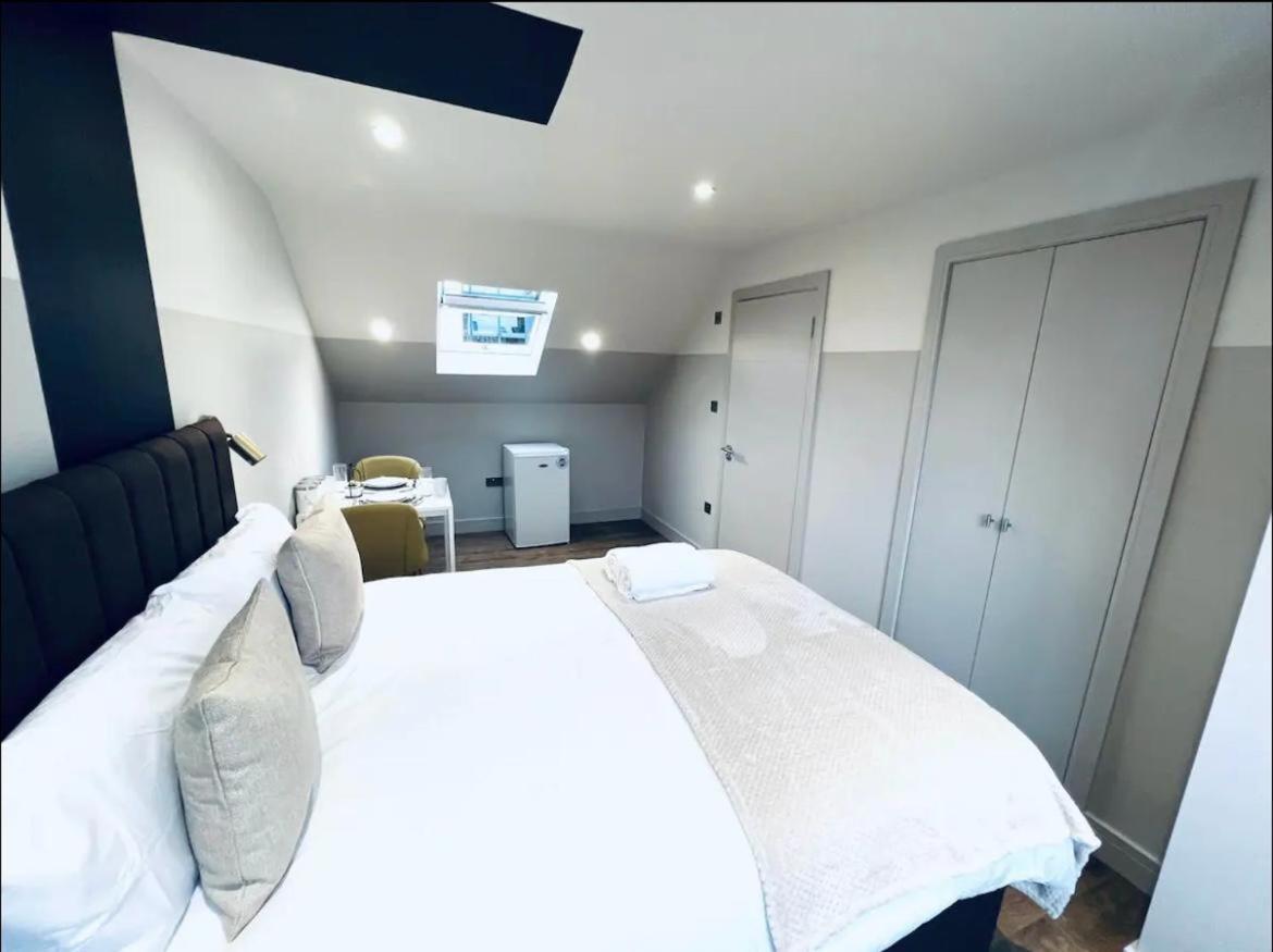 London South Charming Ensuite Look Like Hotel Designer Room المظهر الخارجي الصورة